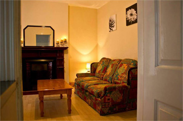 Holiday accommodation to let in Moville, lounge area of 1 bed property to let in Moville